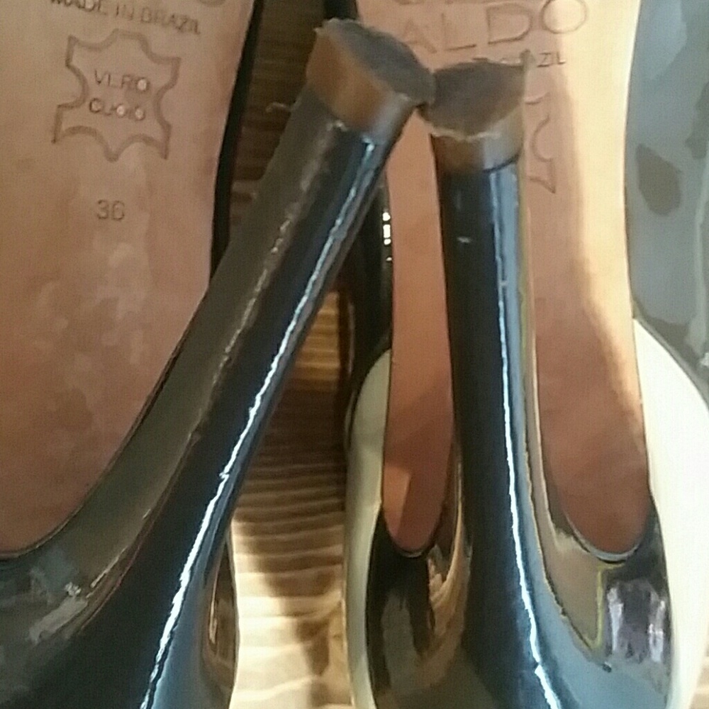 ALDO  heels - Picture 5 of 8